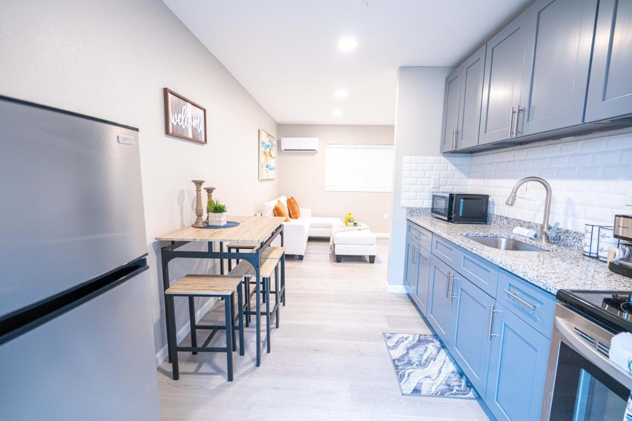 University Serenity Suites تامبا المظهر الخارجي الصورة